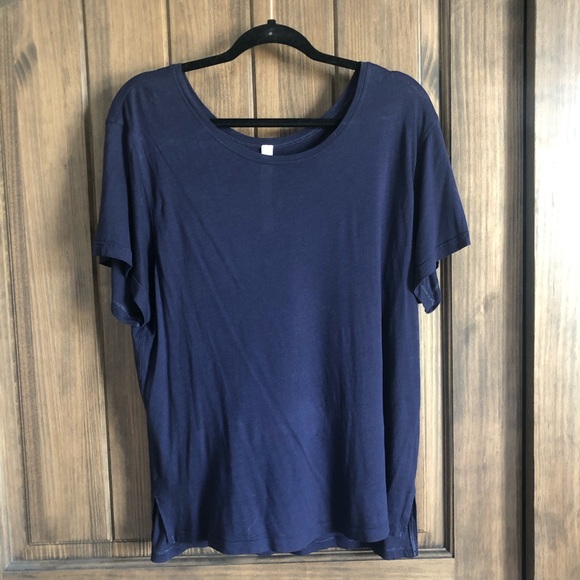 Lululemon t-shirt - Picture 1 of 4